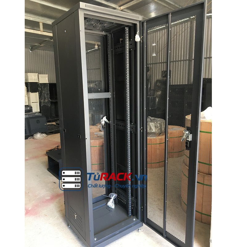 Tủ rack 42U UNR 42UD600-2CL 2 cửa lưới hàng cao cấp