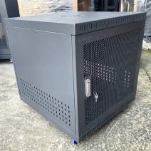 Tủ rack 10U UNR N10U-D600 cửa lưới mẫu mới